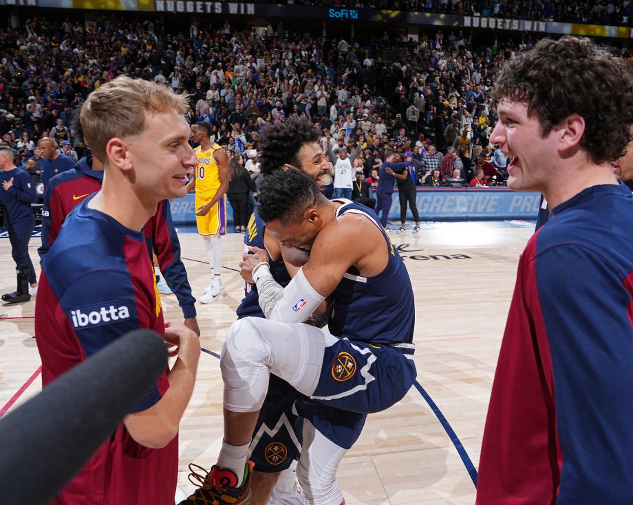 詹姆斯东契奇双双休战 湖人遭遇四连败