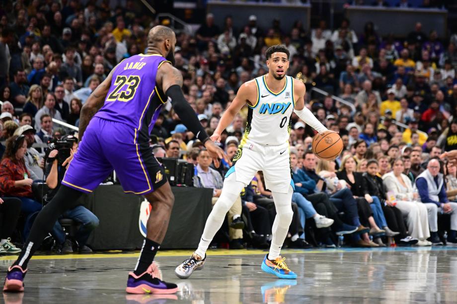 詹姆斯补篮绝杀东契奇34分 湖人险胜步行者