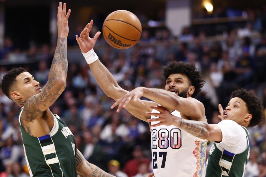 约基奇复出砍39+10+10 字母哥缺阵掘金轻取雄鹿