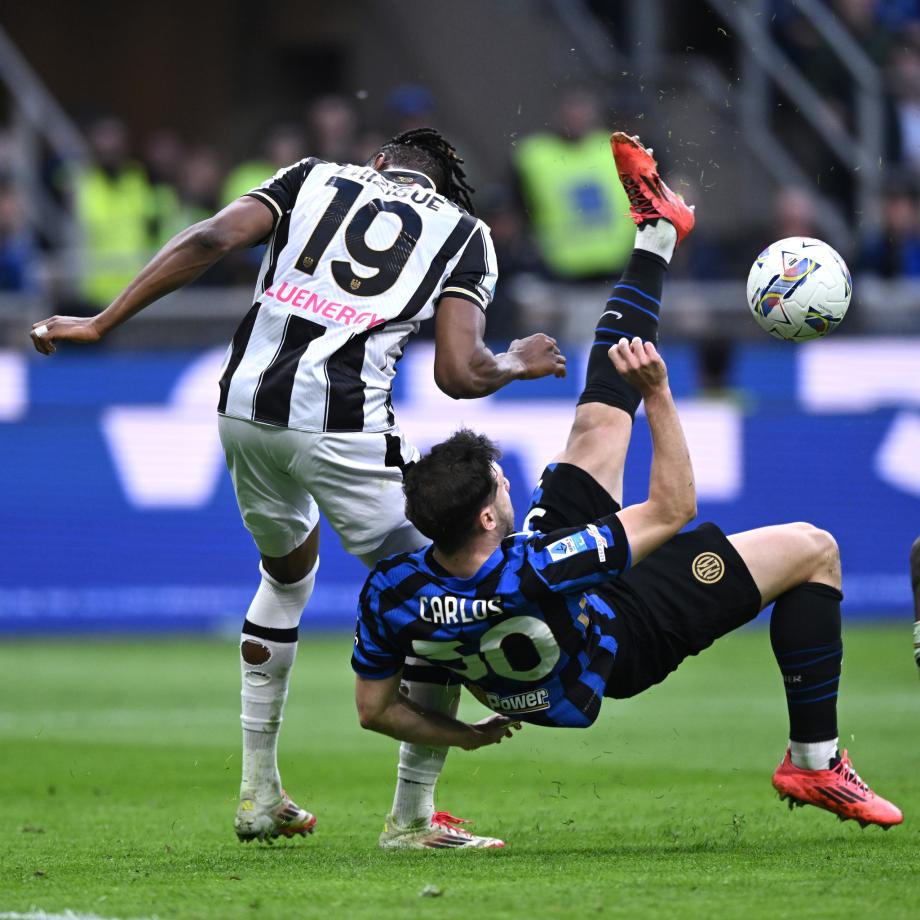 意甲：国米2-1乌迪内斯 阿瑙+弗拉泰西破门