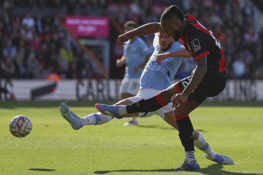 足总杯-哈兰德破门+失点+伤退 曼城2-1伯恩茅斯