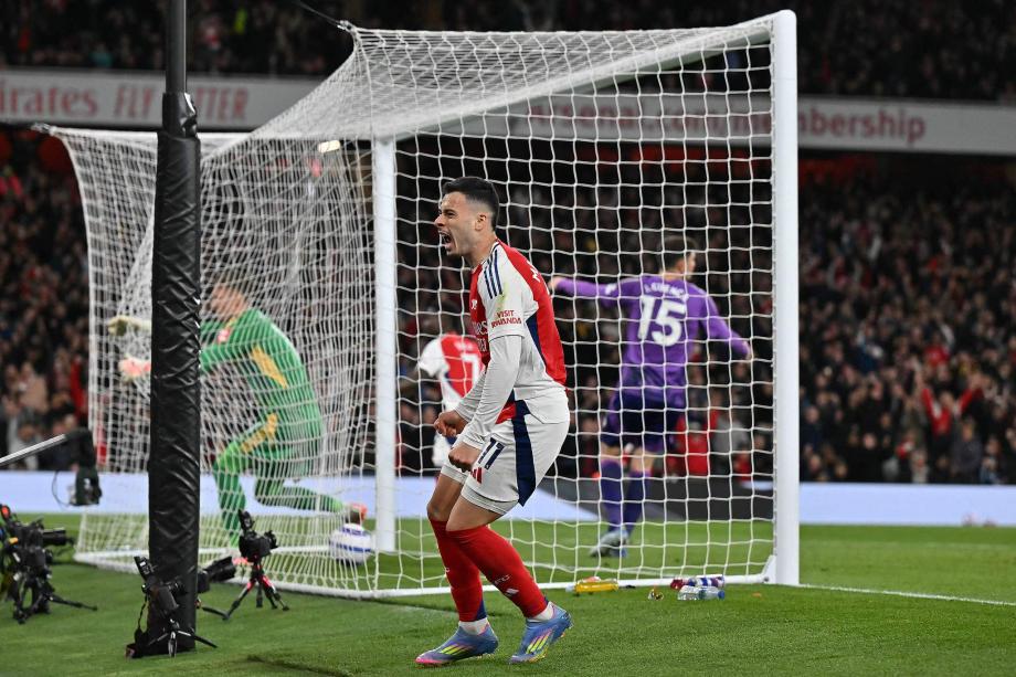 梅里诺破门萨卡建功 阿森纳2-1富勒姆