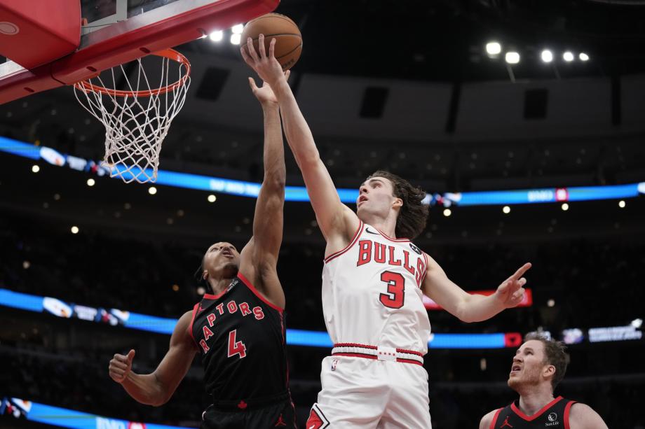 NBA-公牛137-118猛龙 科比-怀特28+3+6