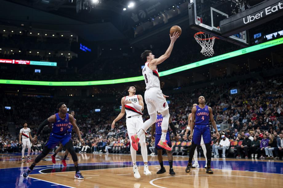 夏普36+6阿夫迪亚26+15+6 开拓者生擒猛龙