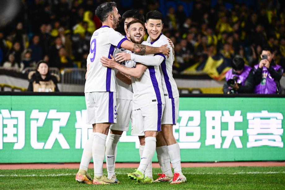 基莱斯梅开二度 天津津门虎战平青岛西海岸