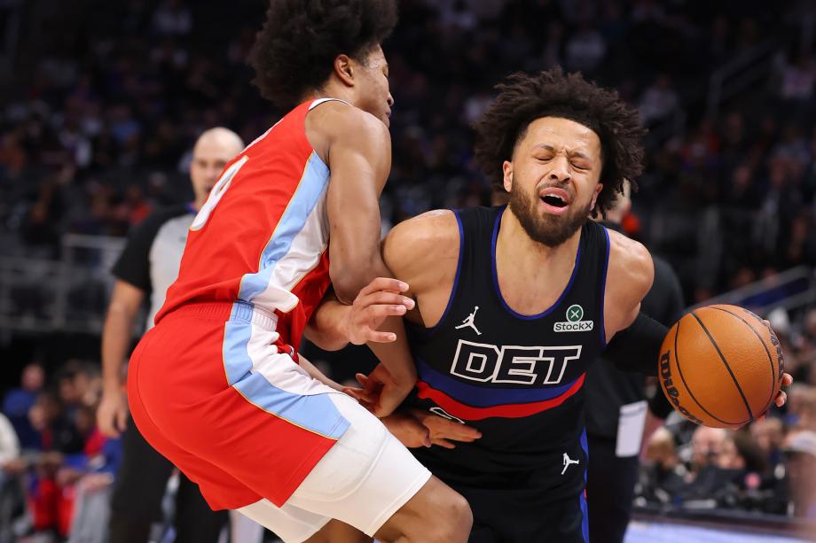 贝恩38分坎宁安复出空砍25+9 灰熊客场力拔活塞