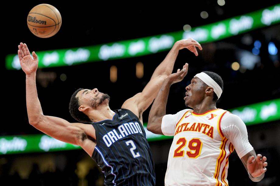 曼恩19分3板 老鹰主场战胜魔术