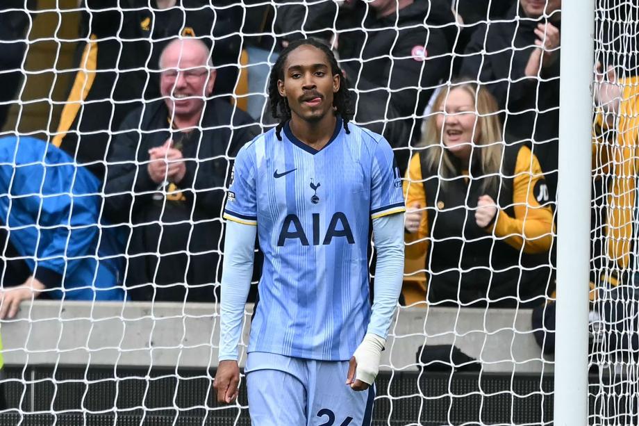 英超-努里传射建功 热刺客场2-4不敌狼队近6轮4负