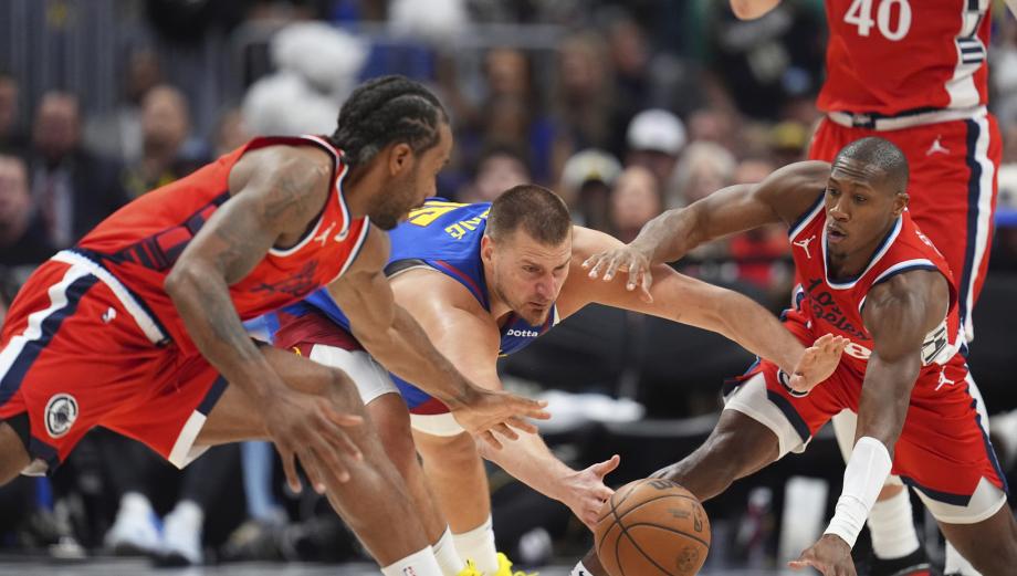 约基奇29分威少加时制胜防守 掘金险胜快船