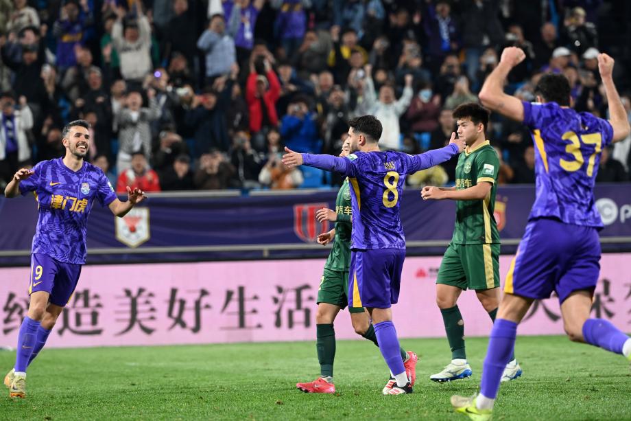 基莱斯制造乌龙哈达斯进球 天津完胜浙江队