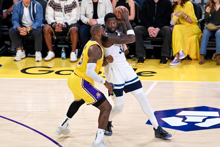 东契奇31+12+9詹姆斯21+11 湖人力擒森林狼