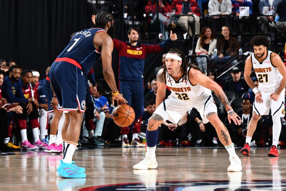 快船117-83大胜掘金 莱昂纳德21分、哈登20分