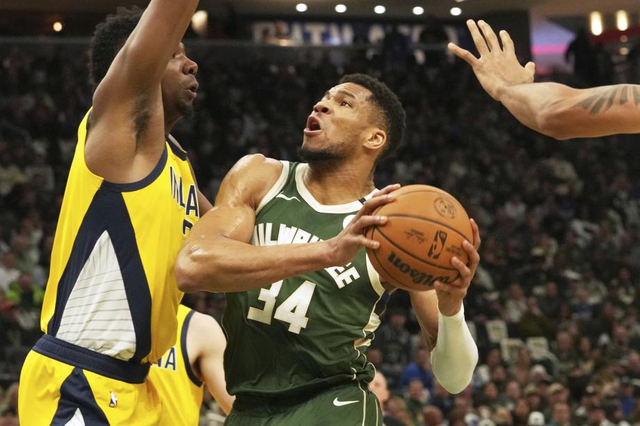 字母哥轰37+12 雄鹿逆转步行者总比分扳成1-2