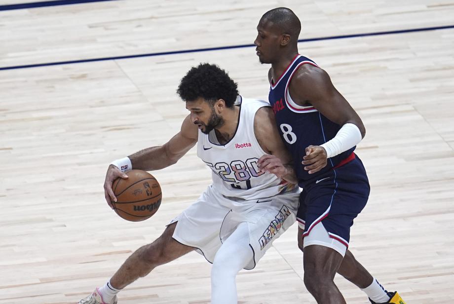 多人得分上双 掘金力克快船赢下天王山之战