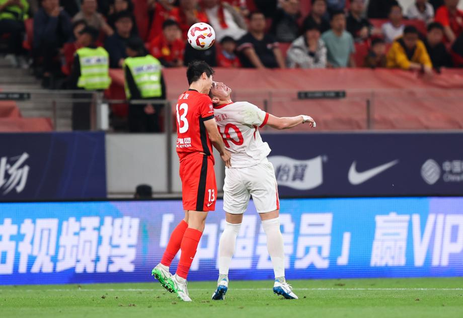 莱昂纳多进球古斯塔沃破门 海港主场胜海牛