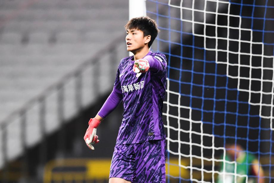 中超-杨皓宇连场破门米内罗双响 申花4-0西海岸