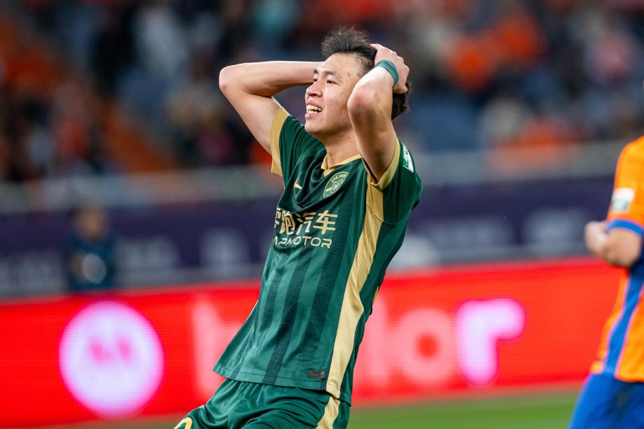 中超-卡扎伊什维利戴帽王钰栋双响 泰山4-2浙江