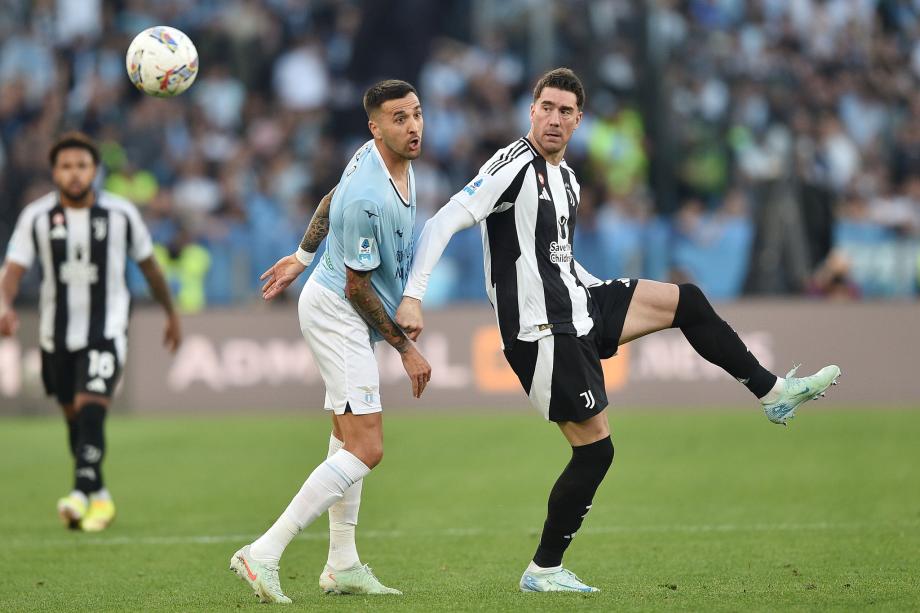 穆阿尼破门 十人尤文图斯1-1战平拉齐奥