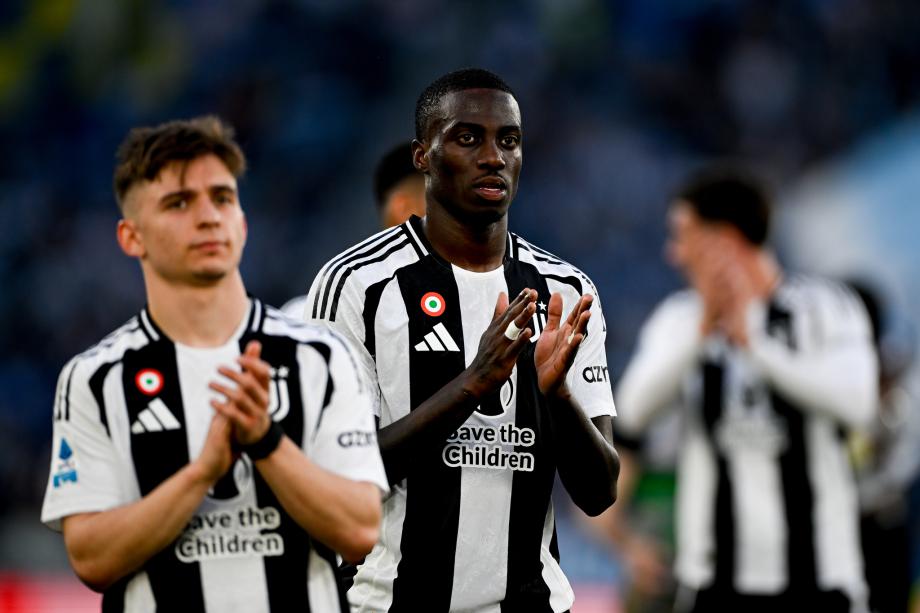 穆阿尼破门 十人尤文图斯1-1战平拉齐奥