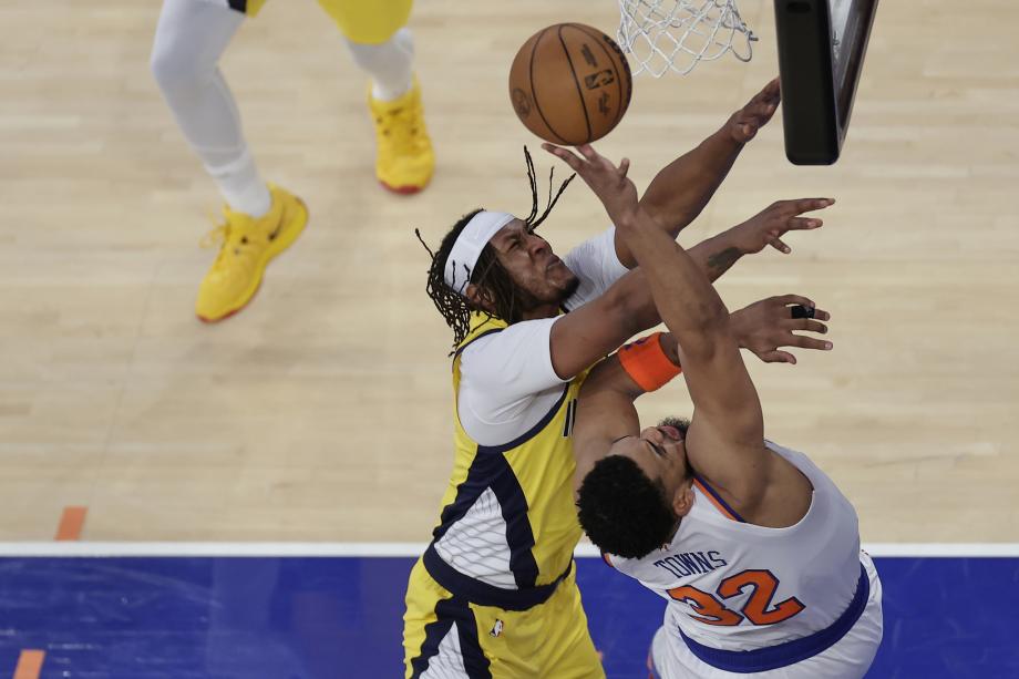 哈利伯顿31+11 步行者加时逆转胜尼克斯