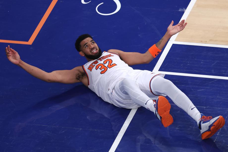 西亚卡姆39分 步行者再胜尼克斯总比分2-0领先