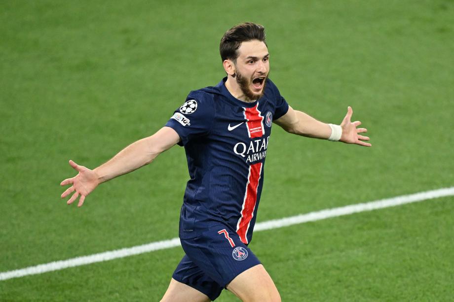 19岁杜埃2射1传 巴黎5-0国米首度加冕欧冠冠军