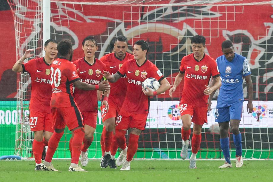 路易斯帽子戏法 申花3-2力克海港进足协杯8强