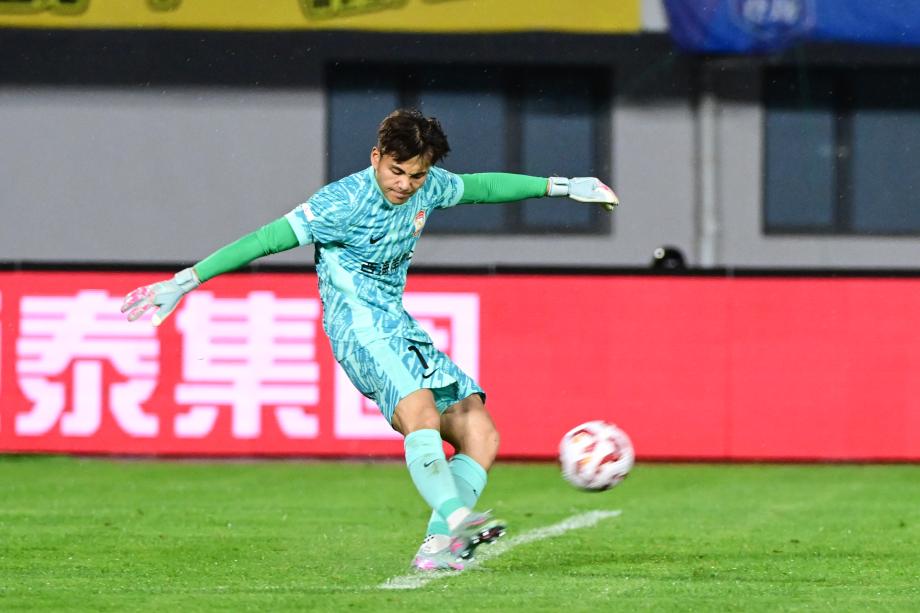 戴维森制胜 青岛西海岸1-0青岛海牛近七轮首胜