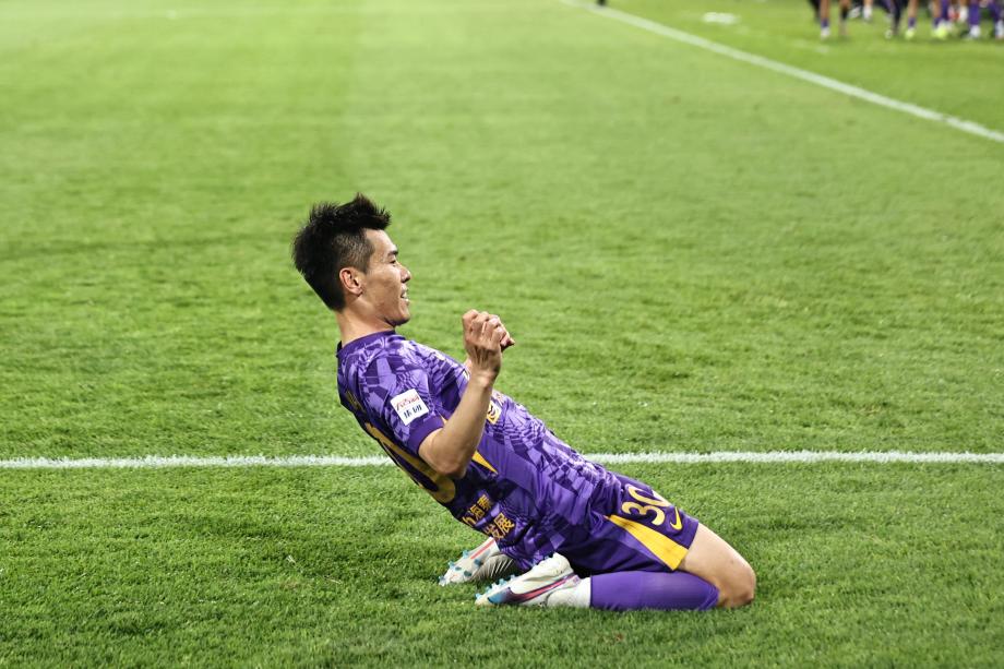 阿代米王秋明进球 天津津门虎击败成都蓉城