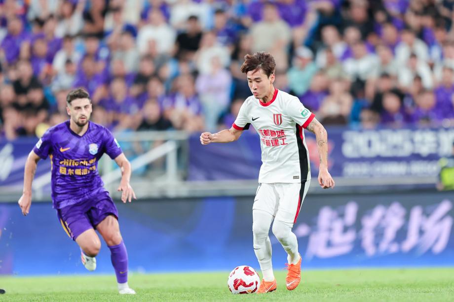 阿代米王秋明进球 天津津门虎击败成都蓉城