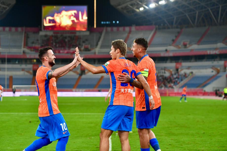 谢文能助攻陈蒲进球 山东泰山战胜长春亚泰