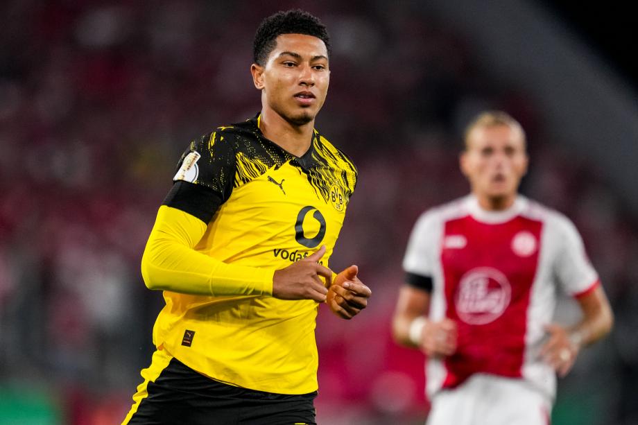 德国杯-多特1-0客胜德丙球队红白埃森成功晋级