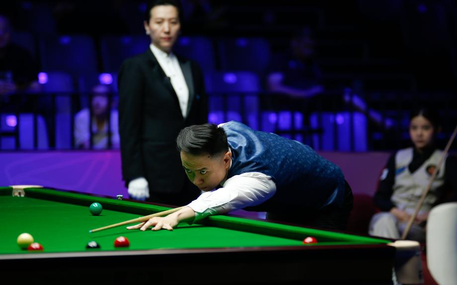 [图]斯诺克武汉公开赛 肖国栋投降泰国女选手晋级
