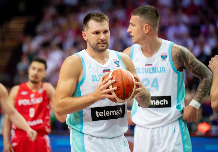 [图]男篮欧洲杯：东契奇34+4+9 斯洛文尼亚不敌波兰