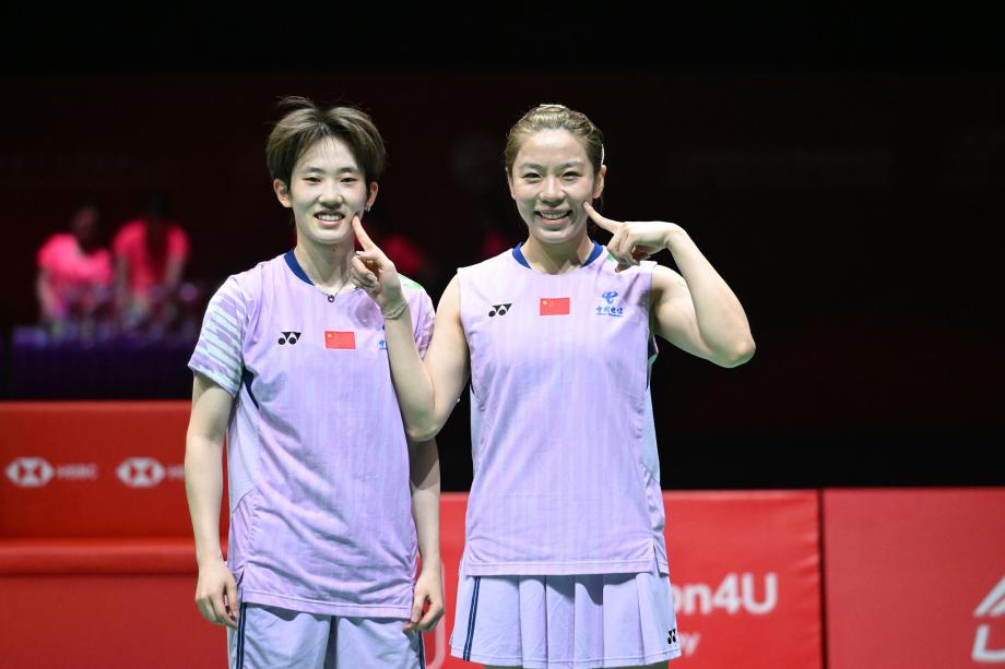 [图]中国香港羽毛球公开赛：贾一凡/张殊贤女双夺冠正规配资十大排名