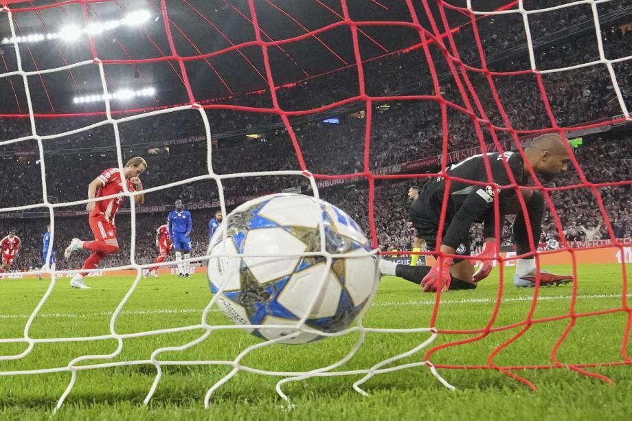 凯恩双响查洛巴乌龙帕尔默破门 拜仁3-1切尔西