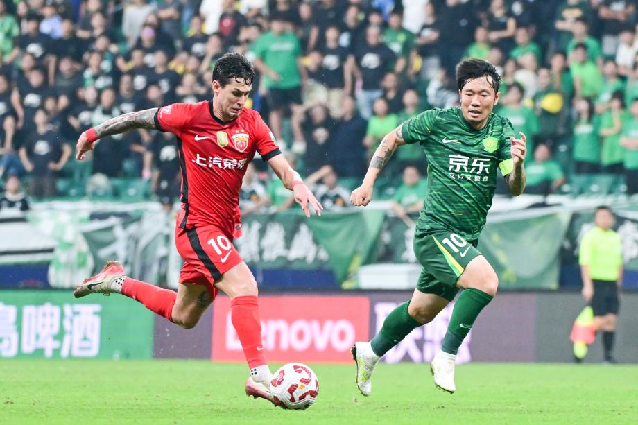中超-莱昂纳多帽子戏法 上海海港3-2北京国安
