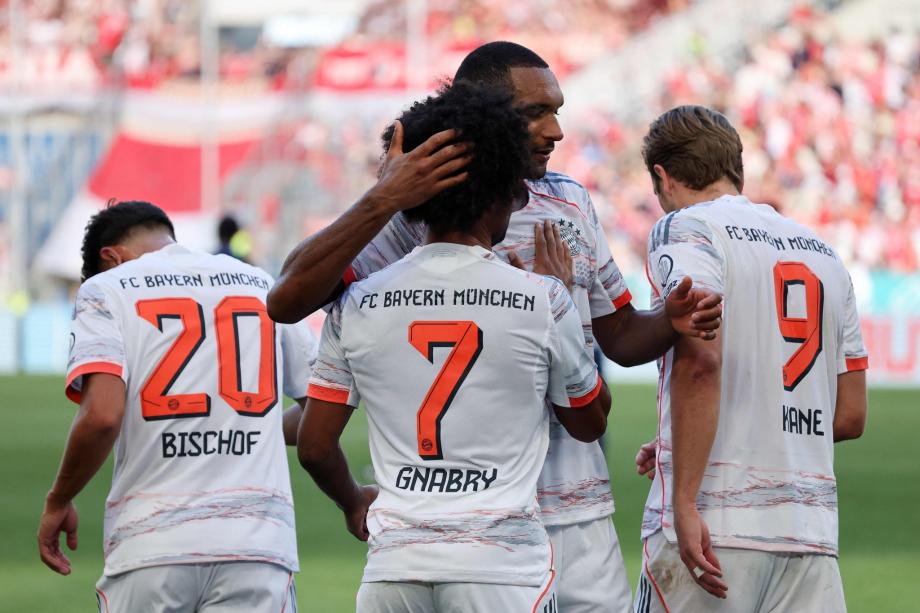 德甲-凯恩帽子戏法 拜仁4-1霍芬海姆开赛四连胜