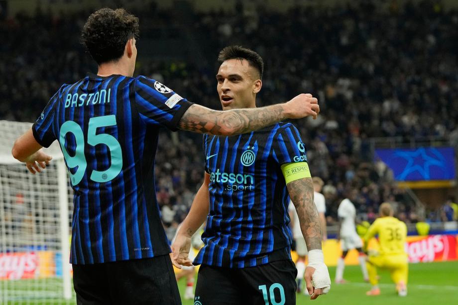 劳塔罗双响邓弗里斯建功 国米3-0获欧冠两连胜