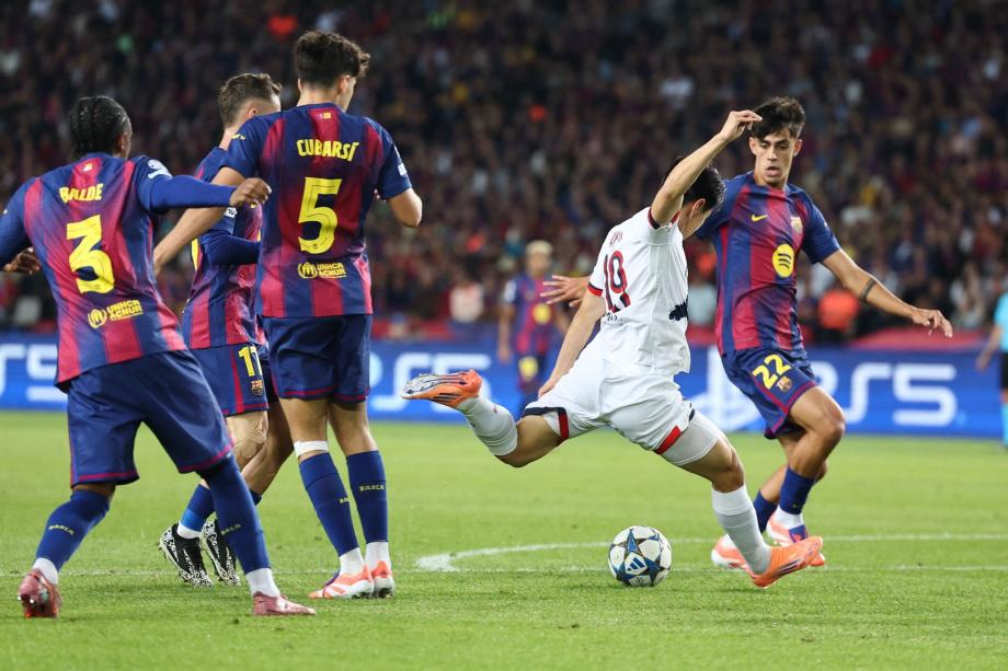 拉莫斯绝杀马尤卢破门 巴黎圣日耳曼2-1巴萨