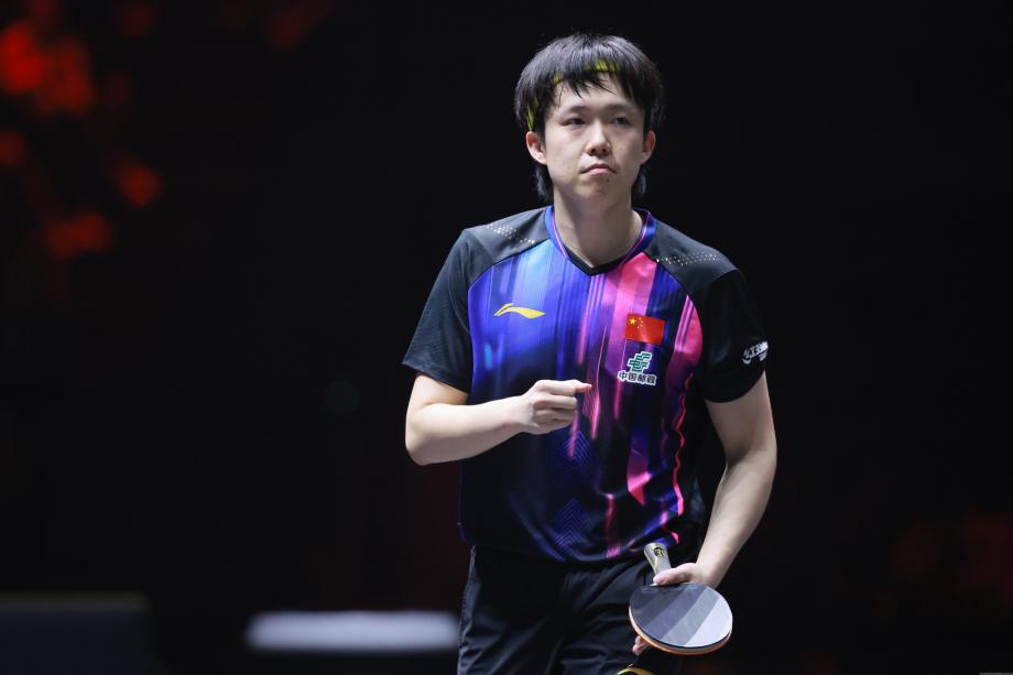 [图]WTT中国大满贯：王楚钦3-0安宰贤晋级男单八强体育集锦