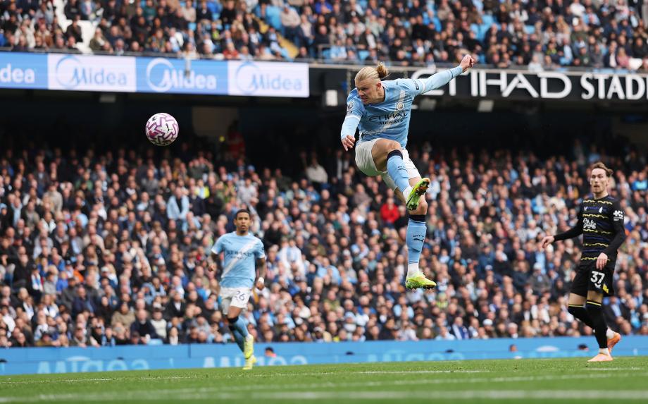 哈兰德梅开二度萨维尼奥献助攻 曼城胜埃弗顿