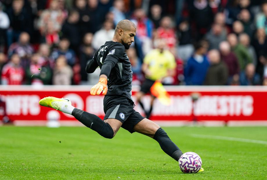 阿昌庞处子球内托传射 切尔西完胜森林两连胜