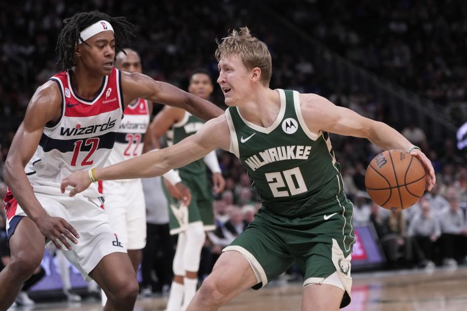 字母哥37+14+5波特伤退 雄鹿7人上双轻取奇才