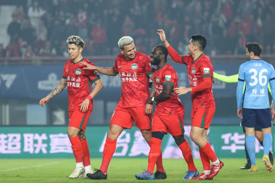 李提香乌龙亚戈补时破门 河南主场战平浙江