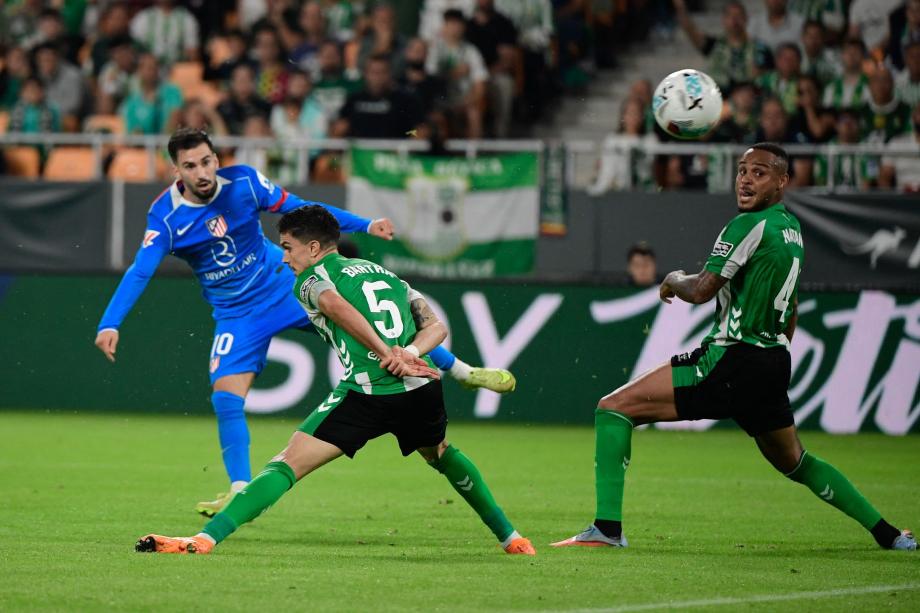 西甲-小西蒙尼世界波巴埃纳处子球 马竞2-0贝蒂斯