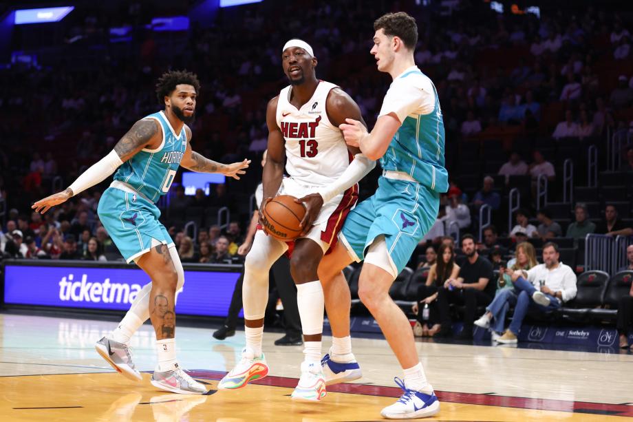 阿德巴约26分三球20+8+9 热火大胜黄蜂取3连胜