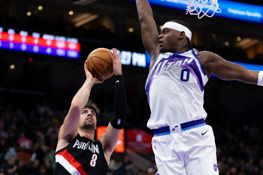 杨瀚森2分马尔卡宁32+5 开拓者客场险胜爵士