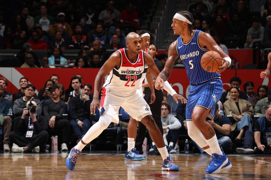 班凯罗28+11小瓦格纳25+6+6 魔术客场轻取奇才