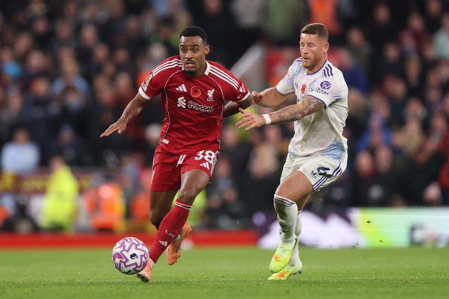 萨拉赫连场破门 利物浦2-0维拉终结英超4连败